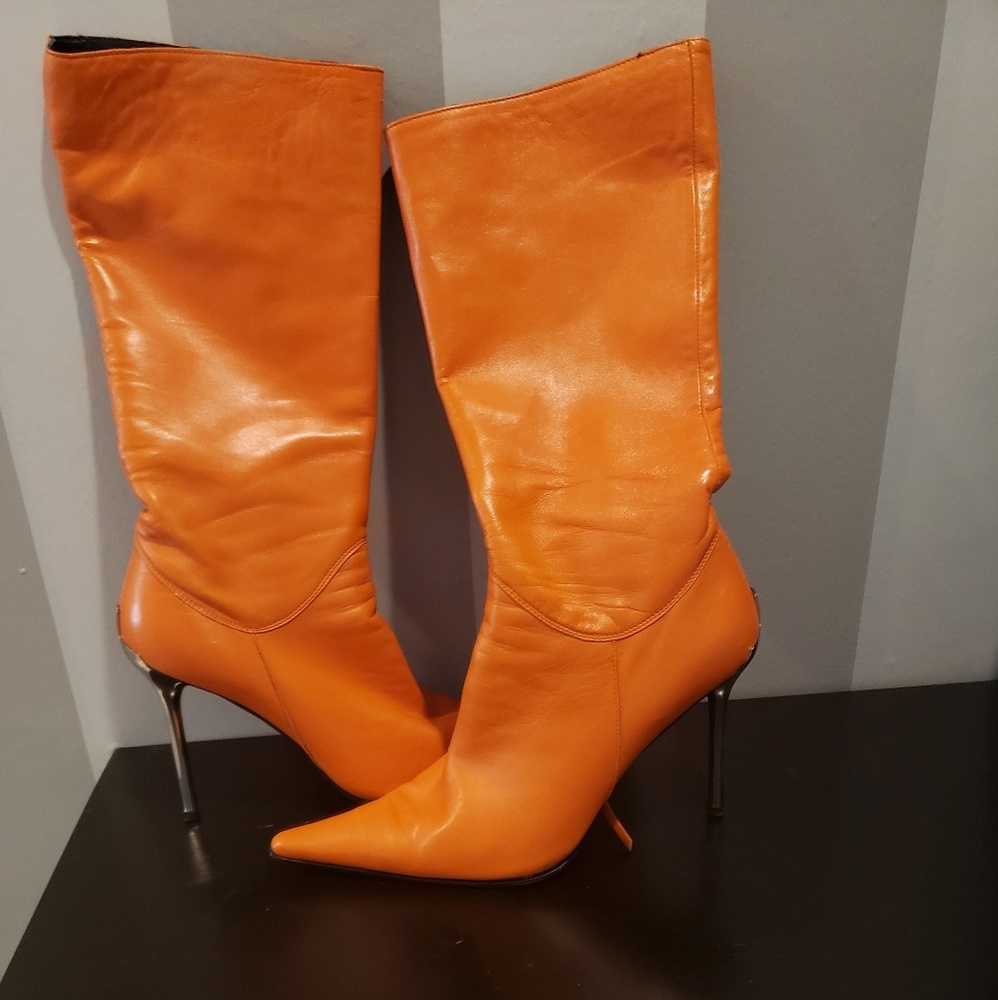 Luca Valentini boots